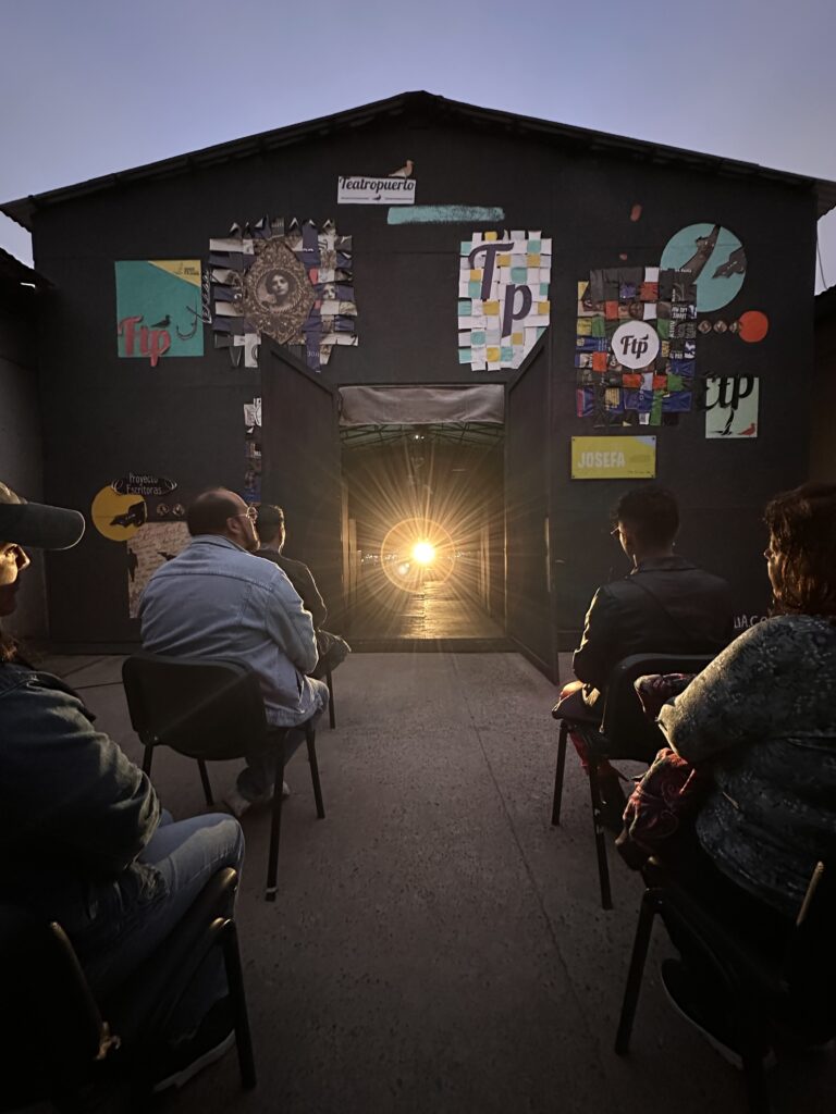 Fotografía de la muestra escénica abierta al público de Urati Laboratori