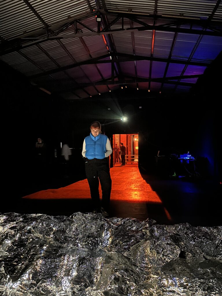 Fotografía de la muestra escénica abierta al público de Urati Laboratori