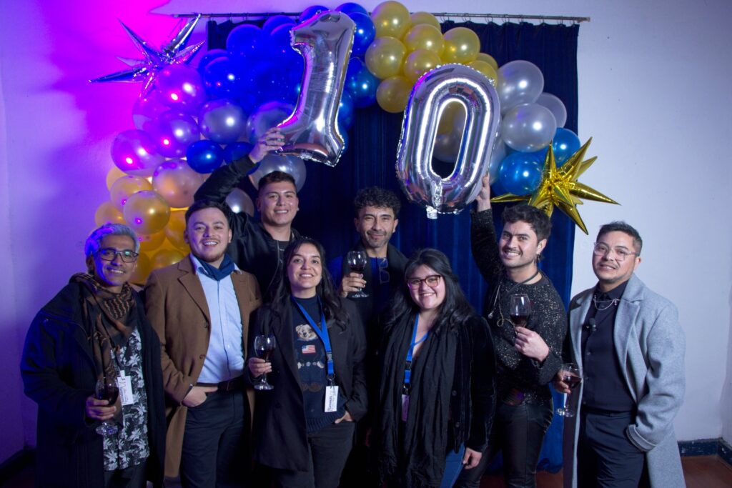 Fotografía de la ceremonia de celebración de los 10 años de la Escuela TeatroPuerto