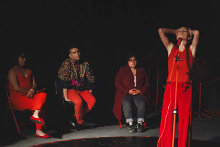 Fotografía de la obra performativa "Stella Terral"