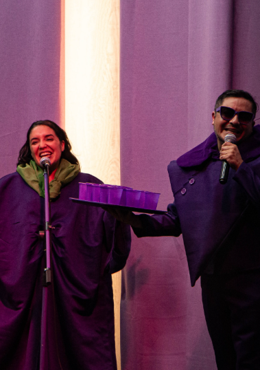 Fotografía de la obra "Teresa Incontrolable", en su presentación en el Teatro Municipal de Vicuña