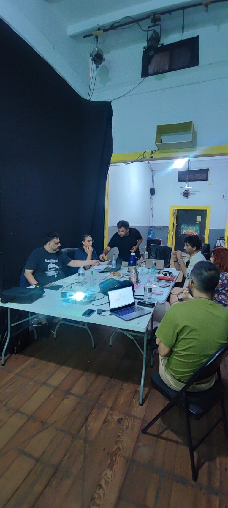 Fotografía del encuentro de la Red en Espacio Akana, Iquique