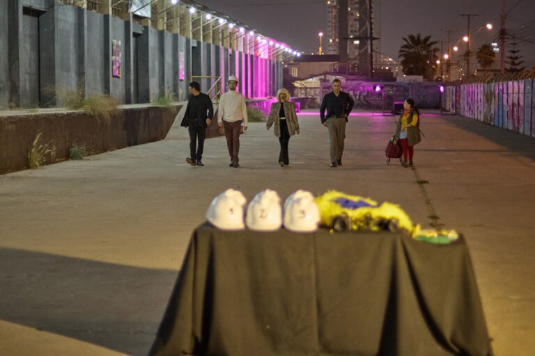 Fotografía de la obra "Harinera", presentada en el Circo La Cuarta Estación