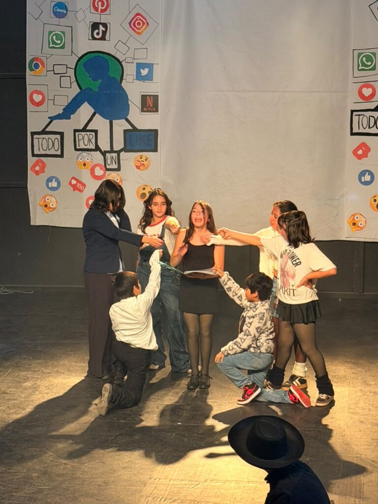 Fotografía de la obra presentada por la comunidad del Espacio Educativo ArteVida